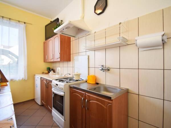 Zolty Domek Apartment Dzwirzyno Bagian luar foto